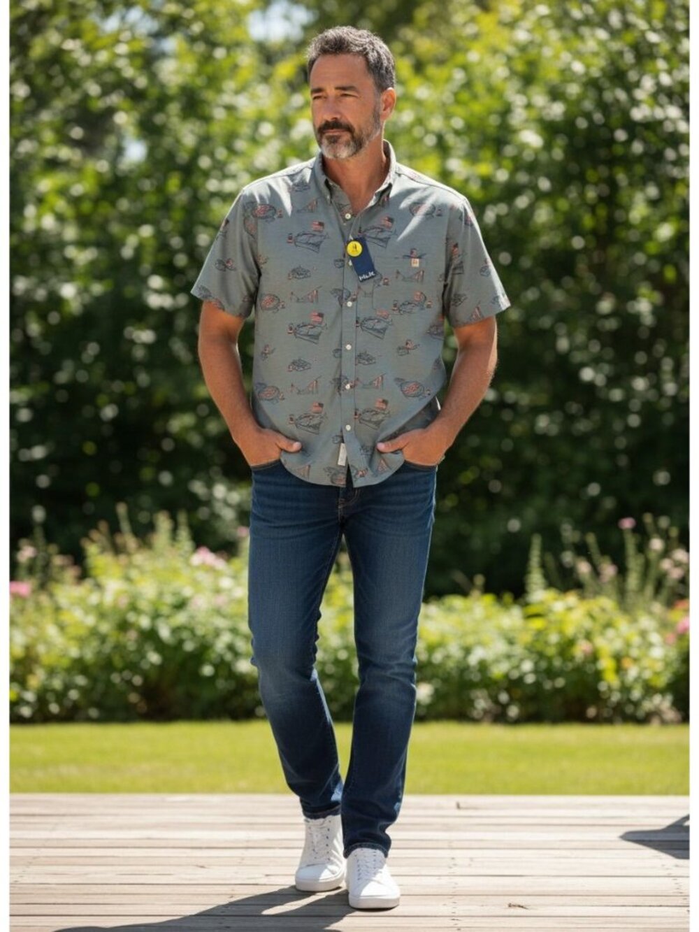 Huk Mens Fishing Americana Short Sleeve Button-Down Shirt L Blue Patriotic NWT